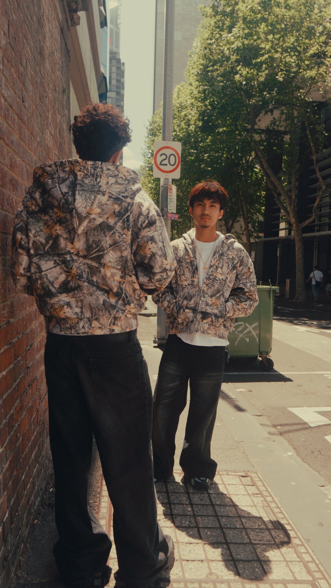 "DEVOTED BRANCH" ZIP UP HOODIE